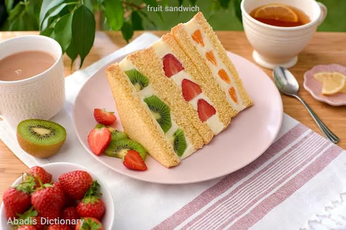 fruit sandwich